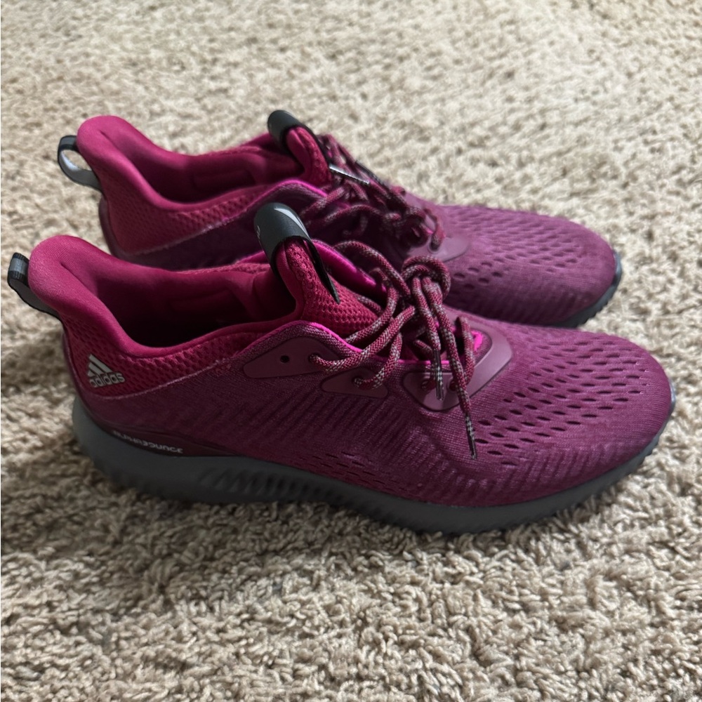 Adidas Alphabounce Athletic Running Shoes BW1192 mystery ruby Mesh Size 10 Men’s